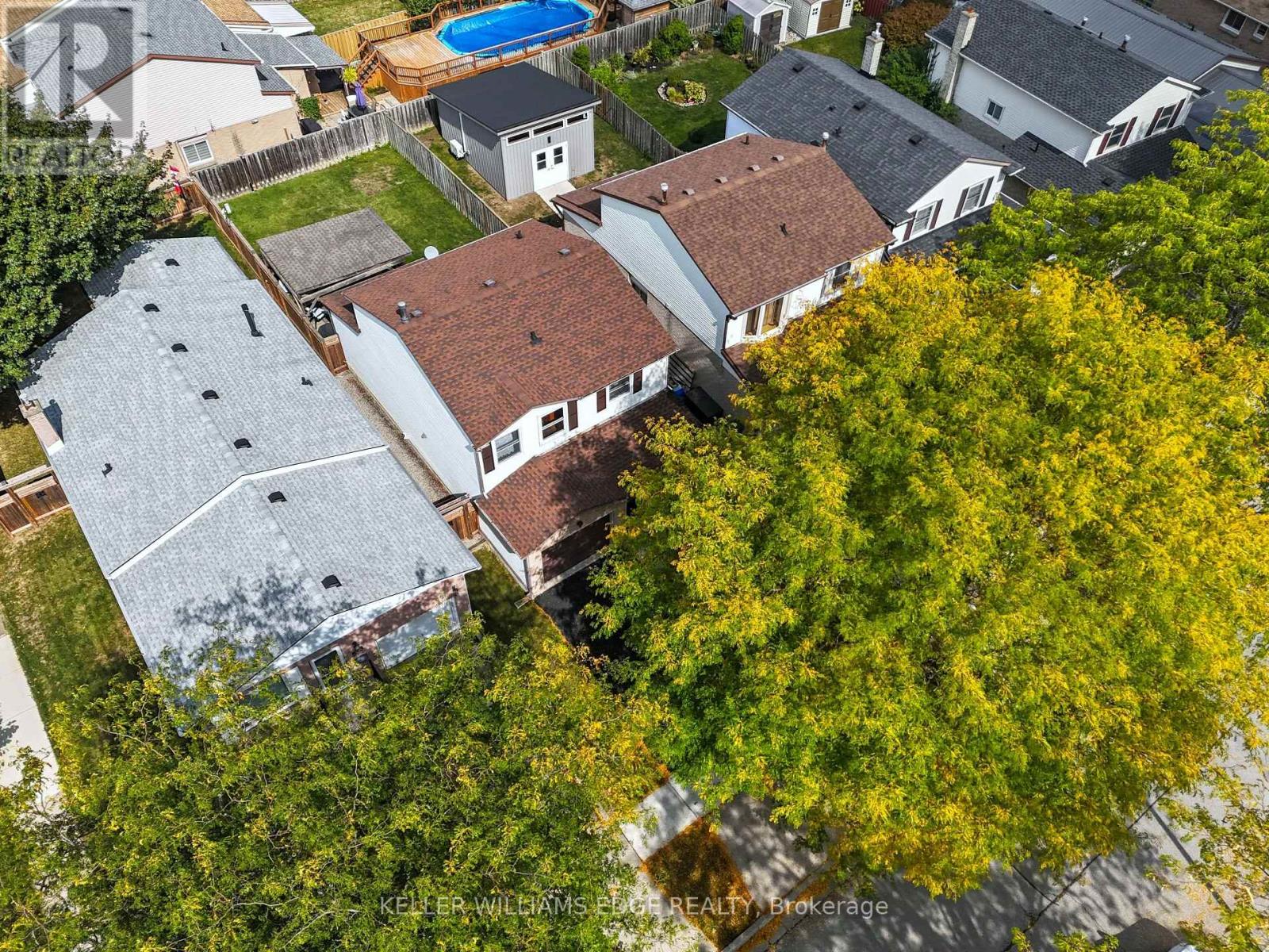 56 MUSCOT DRIVE, Hamilton, Ontario