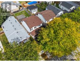 56 MUSCOT DRIVE, Hamilton, Ontario