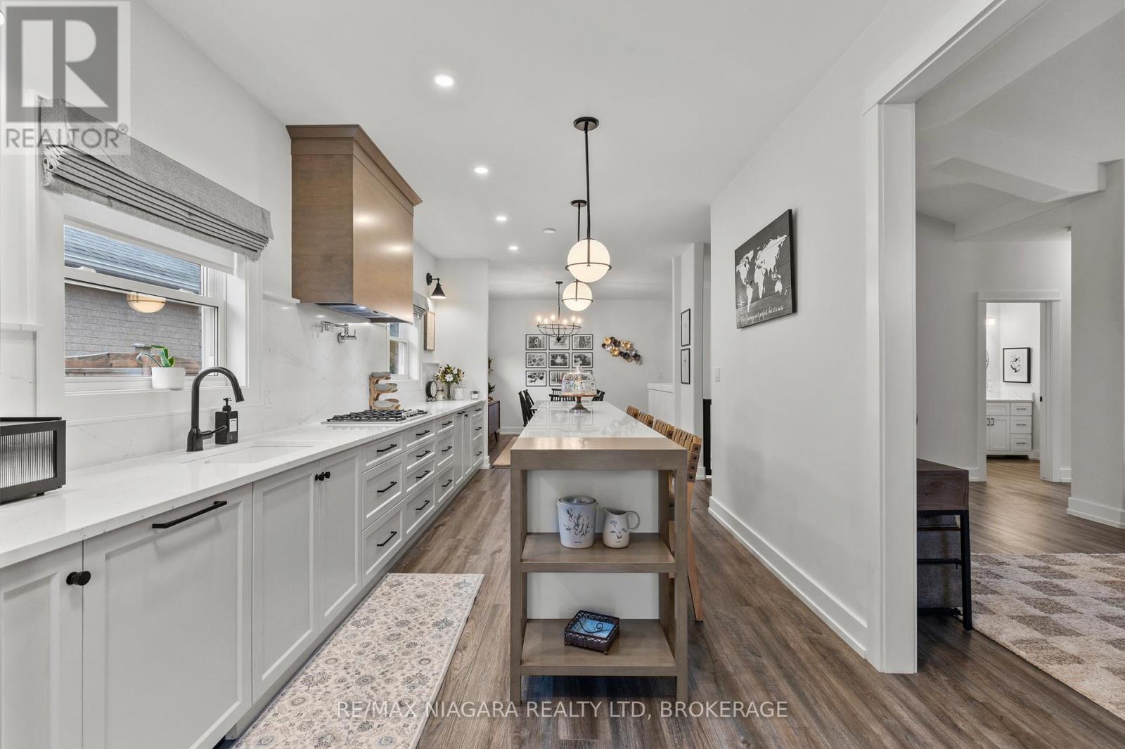 15 Loretta Drive, Niagara-On-The-Lake, Ontario  L0S 1J0 - Photo 18 - X12428106
