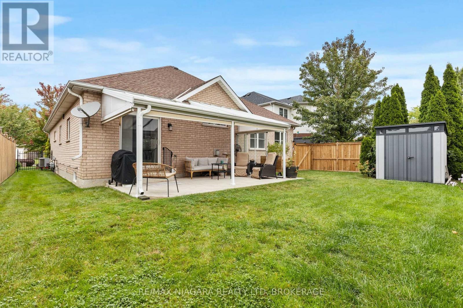 15 Loretta Drive, Niagara-On-The-Lake, Ontario  L0S 1J0 - Photo 36 - X12428106
