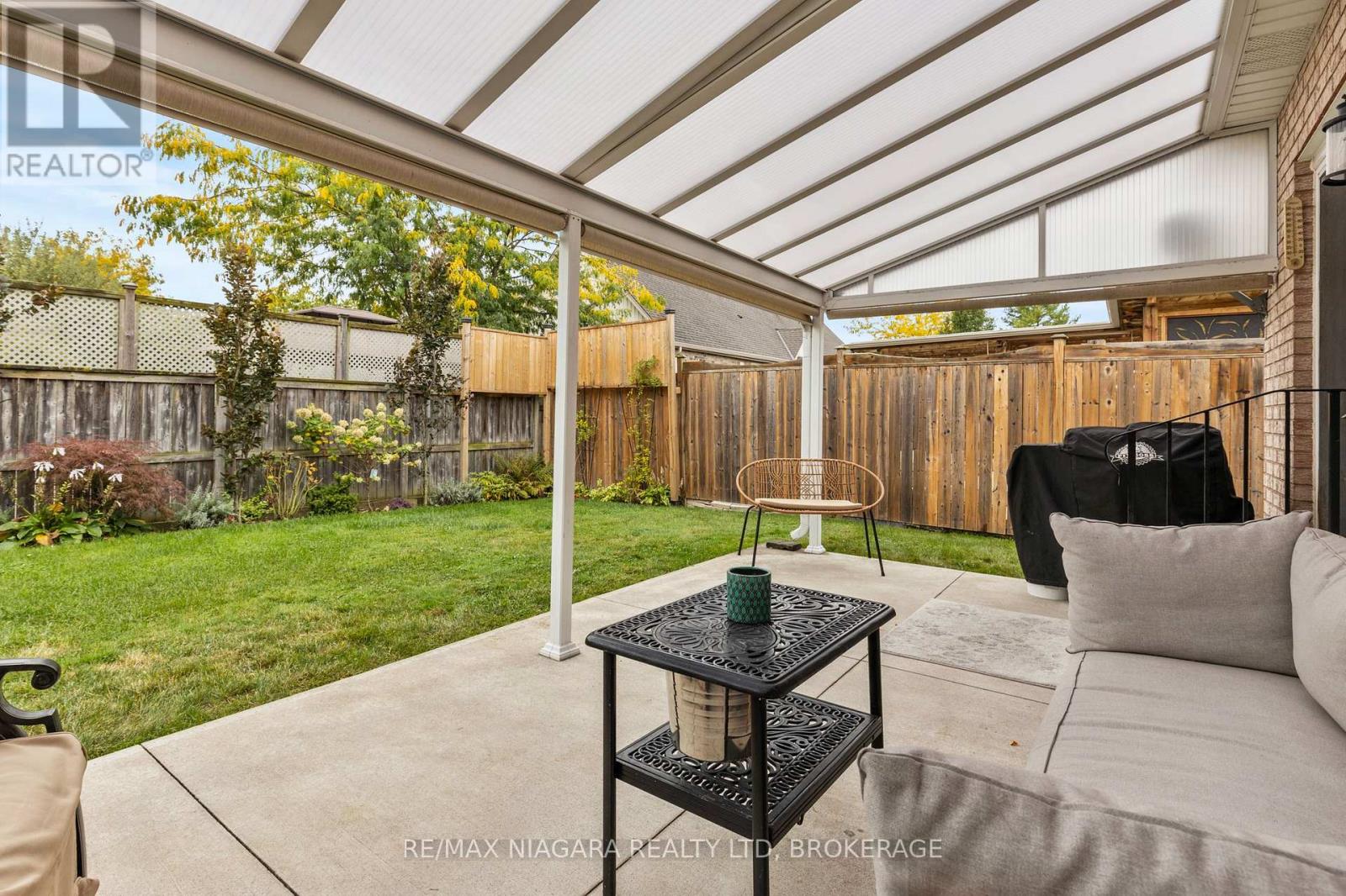 15 Loretta Drive, Niagara-On-The-Lake, Ontario  L0S 1J0 - Photo 43 - X12428106