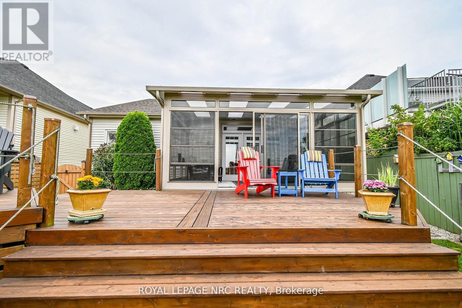 3328 Dustan Street, Lincoln, Ontario  L0R 2E0 - Photo 19 - X12428113