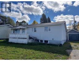 10 Ohsweken RD, Manitouwadge, Ontario