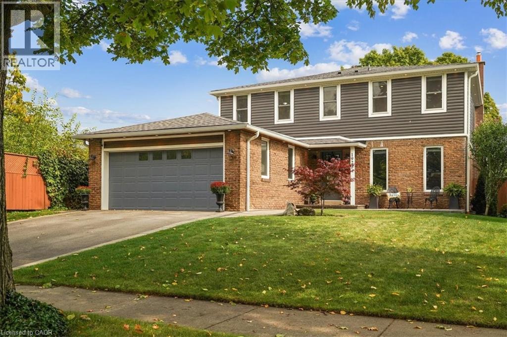 1923 STEEPBANK Crescent, Mississauga, Ontario