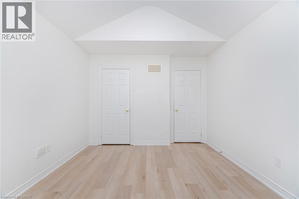 4623 Simmons Road, Burlington, Ontario  L7M 0J3 - Photo 38 - 40773338