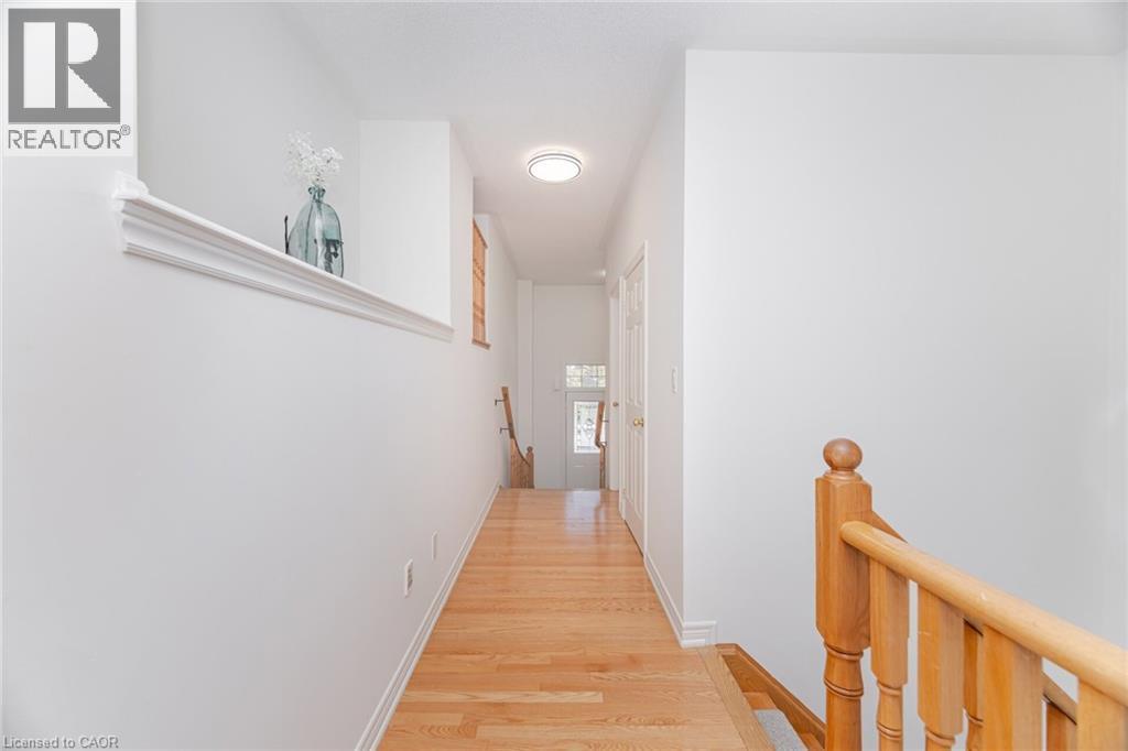 4623 Simmons Road, Burlington, Ontario  L7M 0J3 - Photo 7 - 40773338