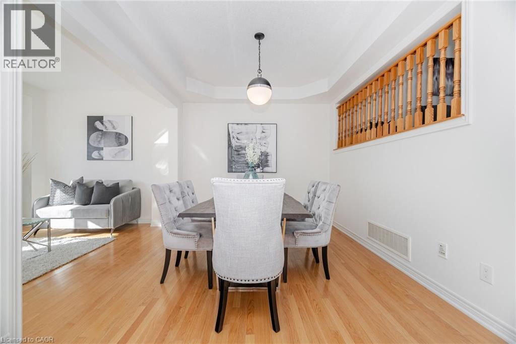 4623 Simmons Road, Burlington, Ontario  L7M 0J3 - Photo 8 - 40773338