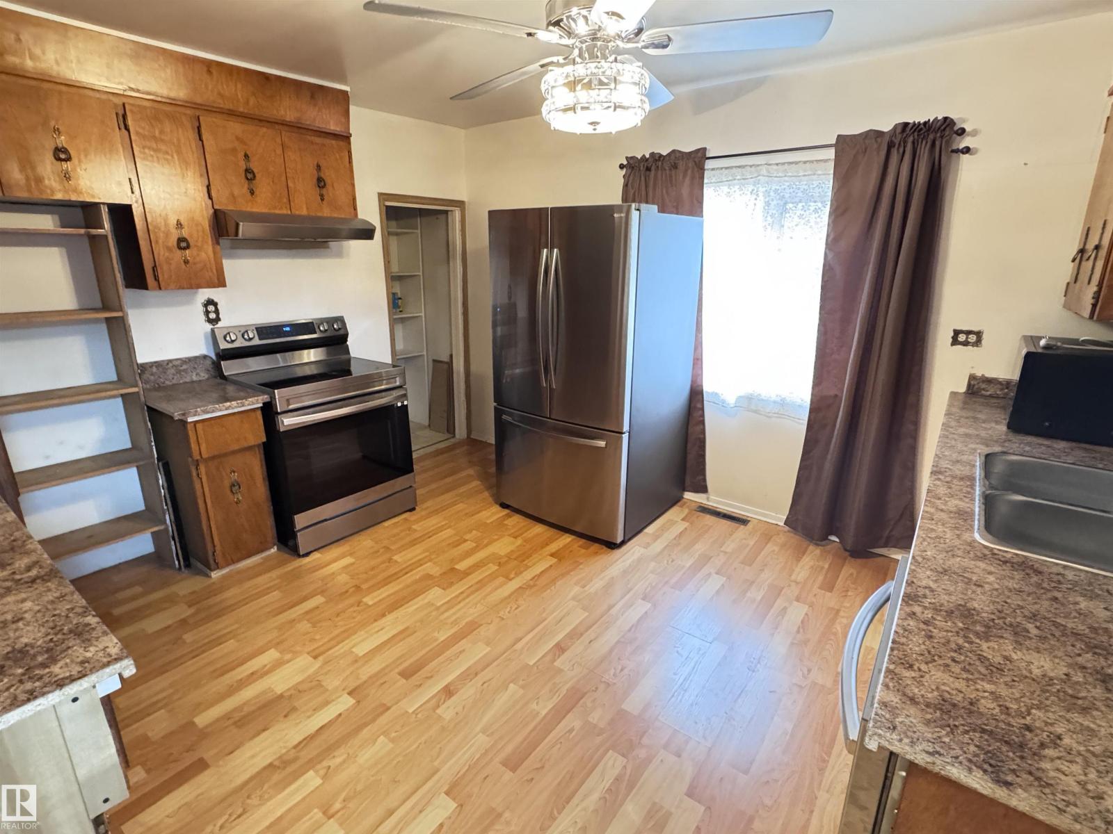 10411 102 St, Westlock, Alberta  T7P 1K7 - Photo 5 - E4459609