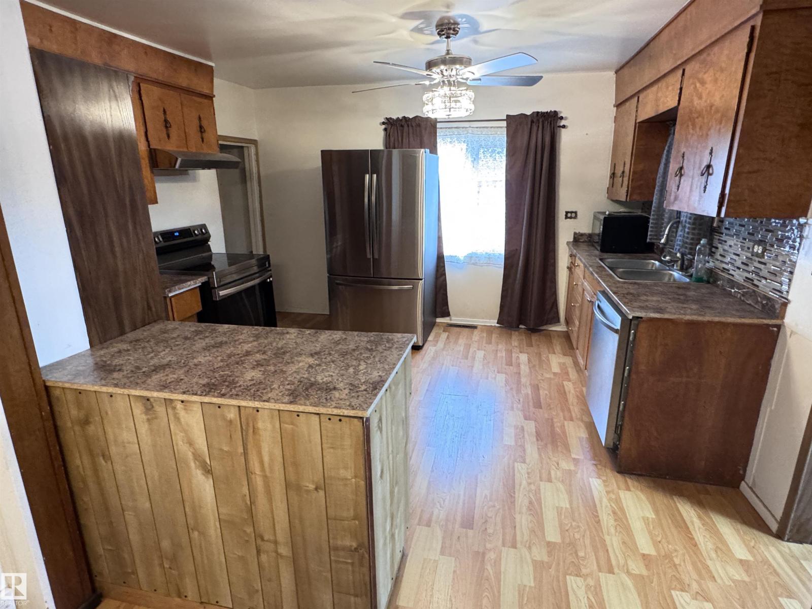 10411 102 St, Westlock, Alberta  T7P 1K7 - Photo 6 - E4459609