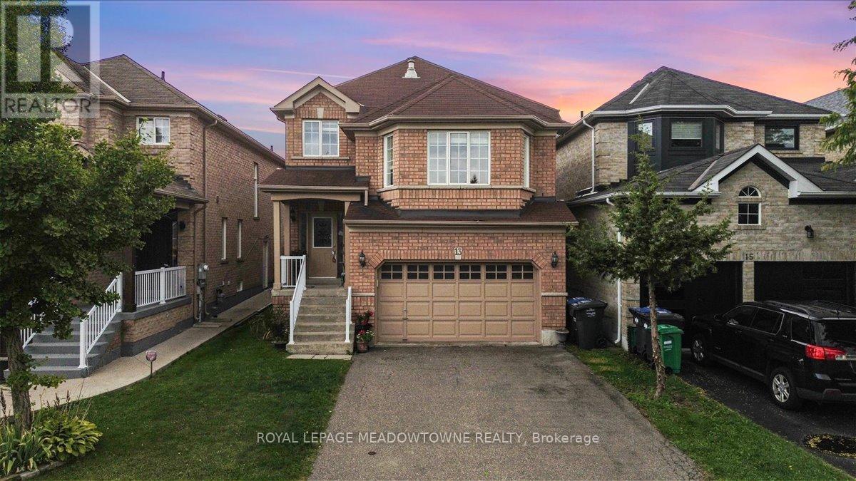 13 Albright Road, Brampton, Ontario  L6X 5C8 - Photo 2 - W12388635