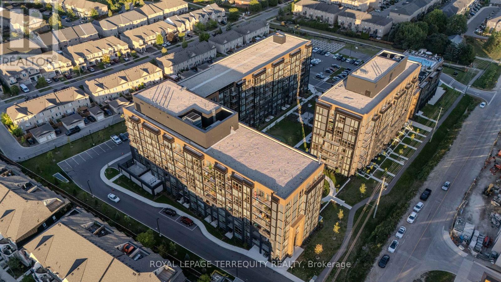 611 - 2343 Khalsa Gate, Oakville, Ontario  L6M 5R6 - Photo 6 - W12427230