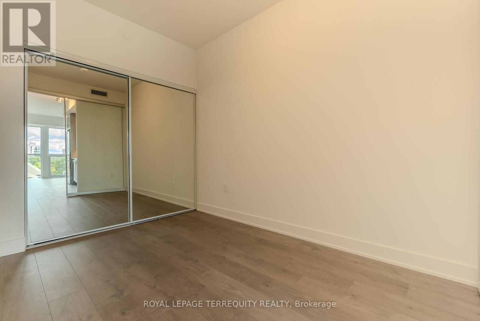 611 - 2343 Khalsa Gate, Oakville, Ontario  L6M 5R6 - Photo 15 - W12427230