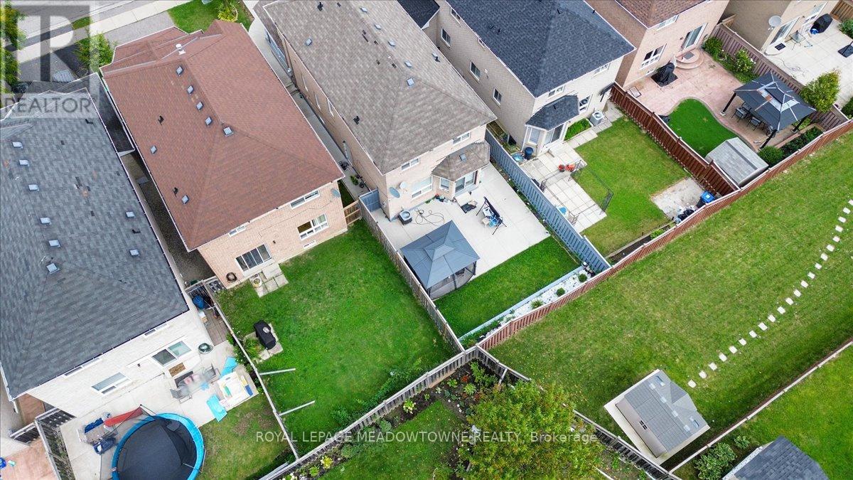 13 Albright Road, Brampton, Ontario  L6X 5C8 - Photo 39 - W12388635