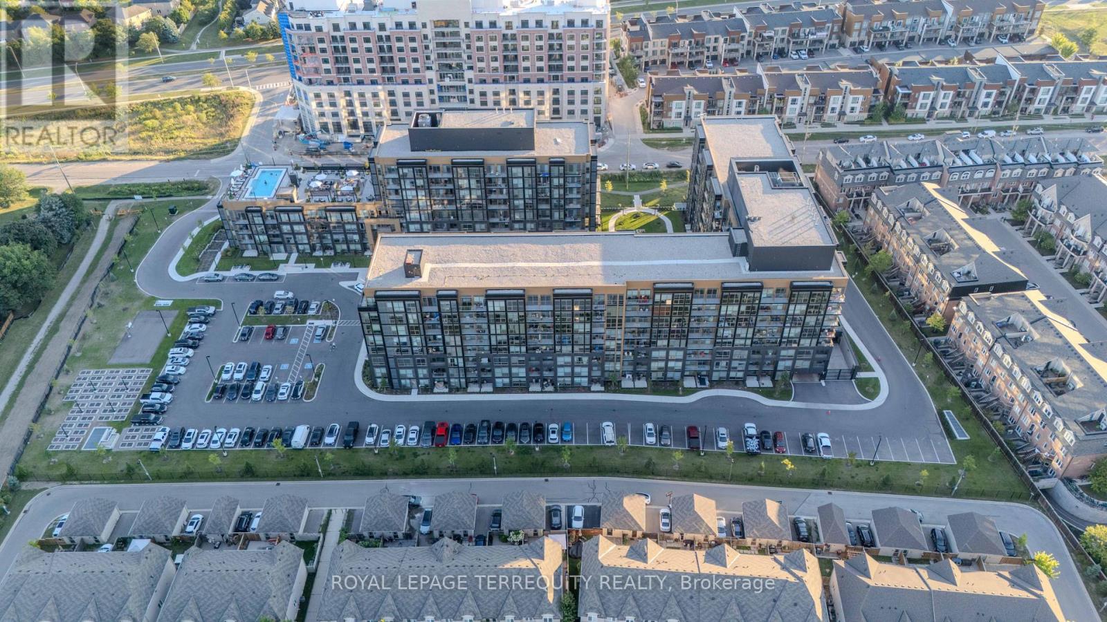 611 - 2343 Khalsa Gate, Oakville, Ontario  L6M 5R6 - Photo 4 - W12427230