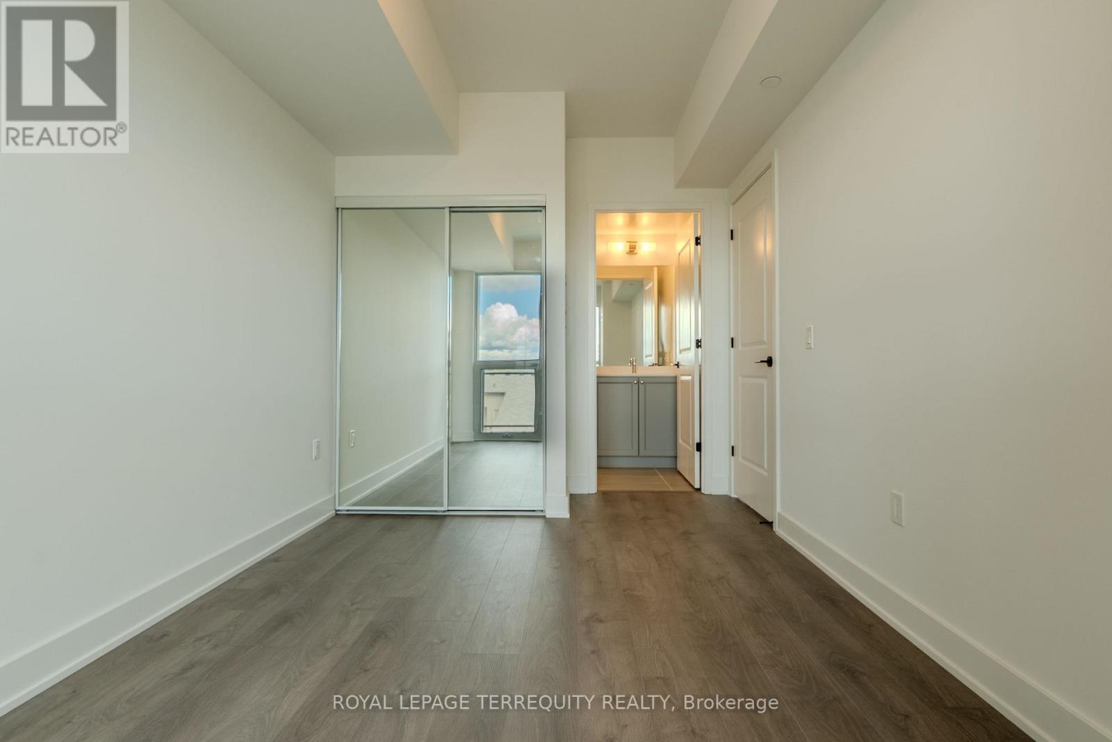 611 - 2343 Khalsa Gate, Oakville, Ontario  L6M 5R6 - Photo 31 - W12427230