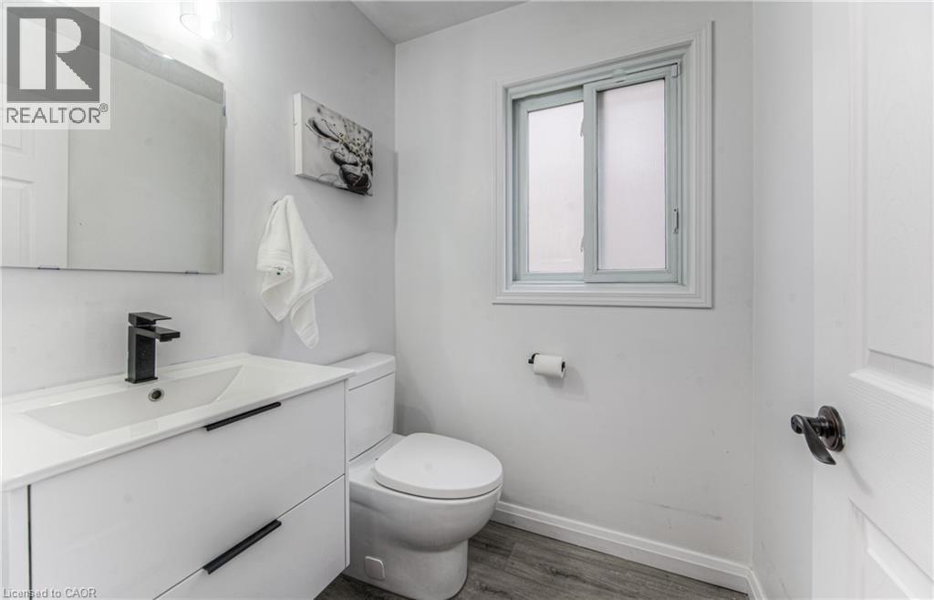 583 Windflower Crescent, Kitchener, Ontario  N2E 4E3 - Photo 13 - 40773017