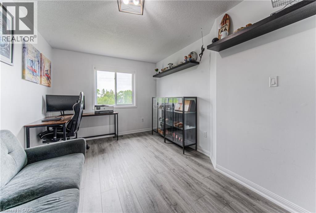 583 Windflower Crescent, Kitchener, Ontario  N2E 4E3 - Photo 28 - 40773017