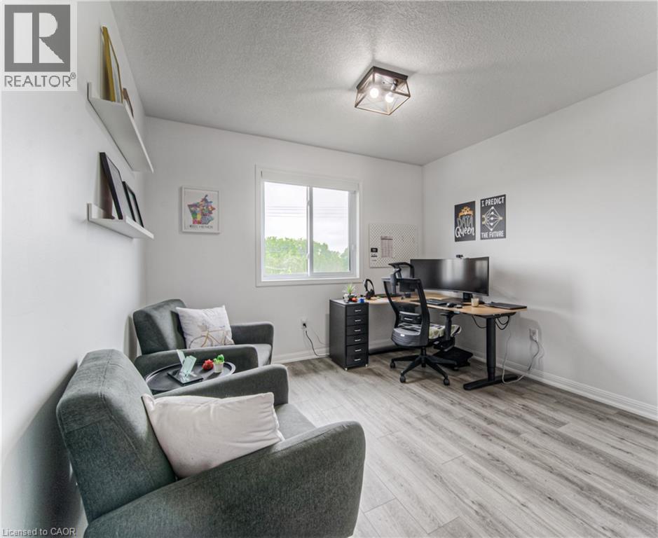 583 Windflower Crescent, Kitchener, Ontario  N2E 4E3 - Photo 29 - 40773017