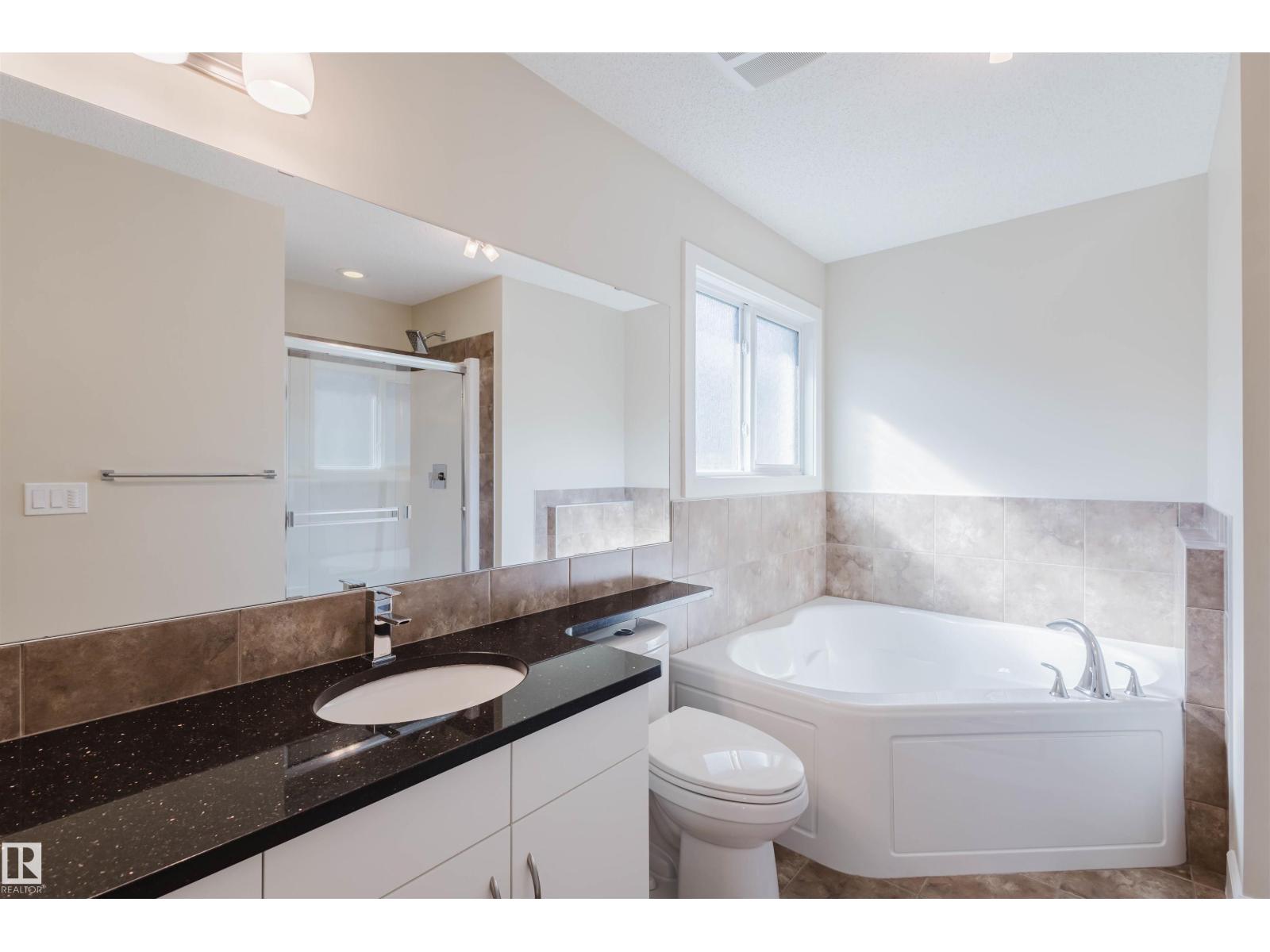 2122 Ware Rd Nw, Edmonton, Alberta  T6W 2T9 - Photo 31 - E4459611