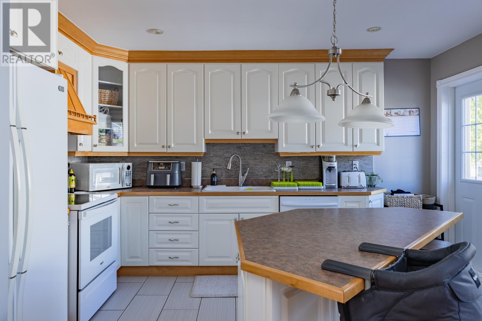 50 Carmen Avenue, Corner Brook, Newfoundland & Labrador  A2H 4V6 - Photo 3 - 1290938