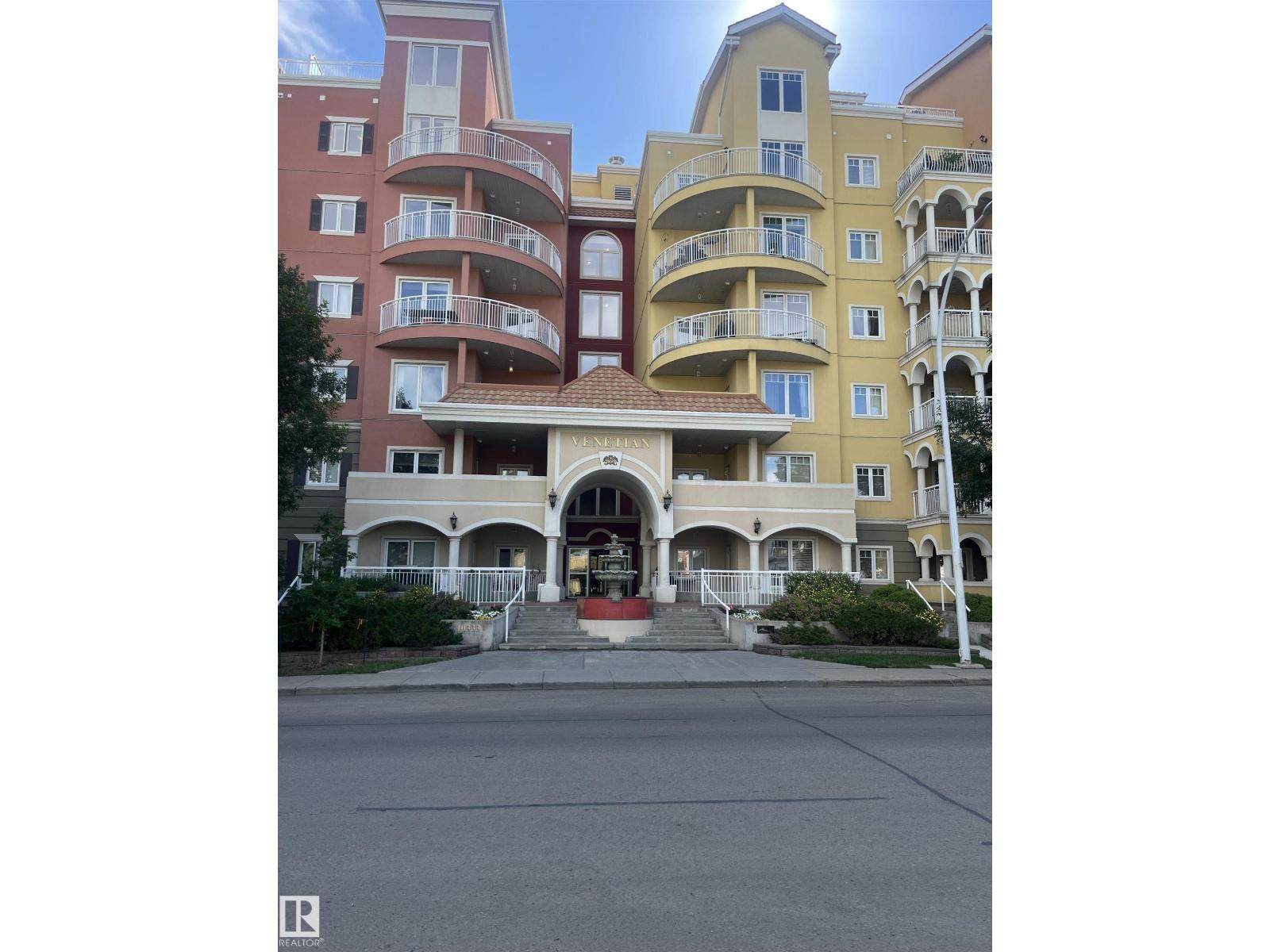 #110 10333 112 ST NW, Edmonton, Alberta