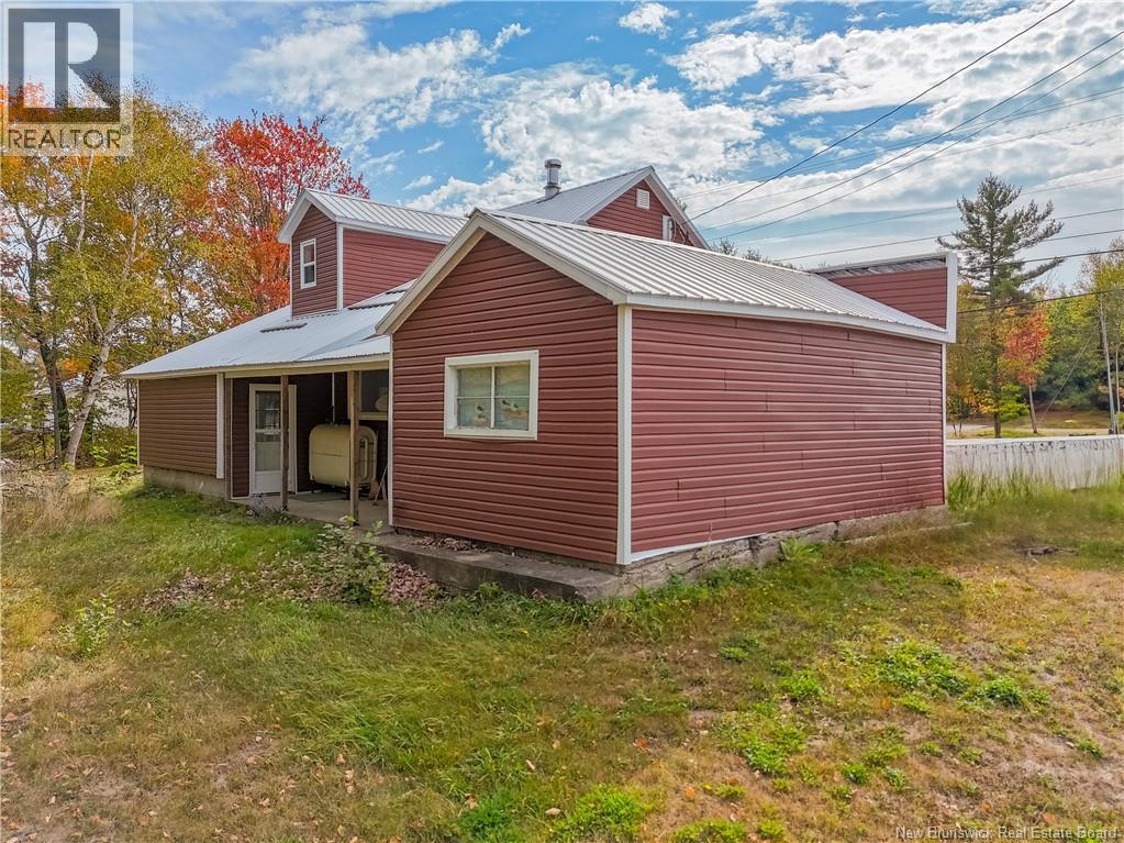 6741 Route 8, Ludlow, New Brunswick  E9C 2H7 - Photo 5 - NB126830