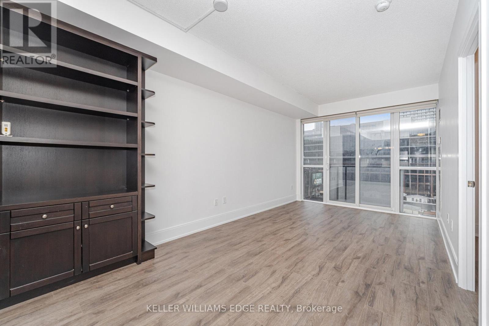 821 - 560 Front Street W, Toronto, Ontario  M5V 1C1 - Photo 16 - C12428093