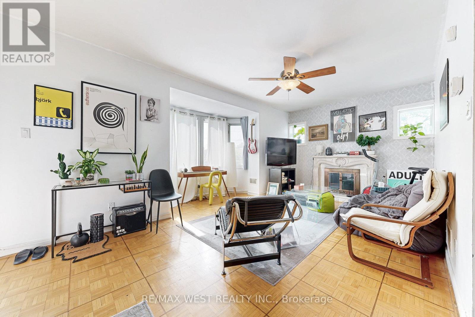 52 Heydon Park Road, Toronto, Ontario  M6J 2C8 - Photo 19 - C12428115