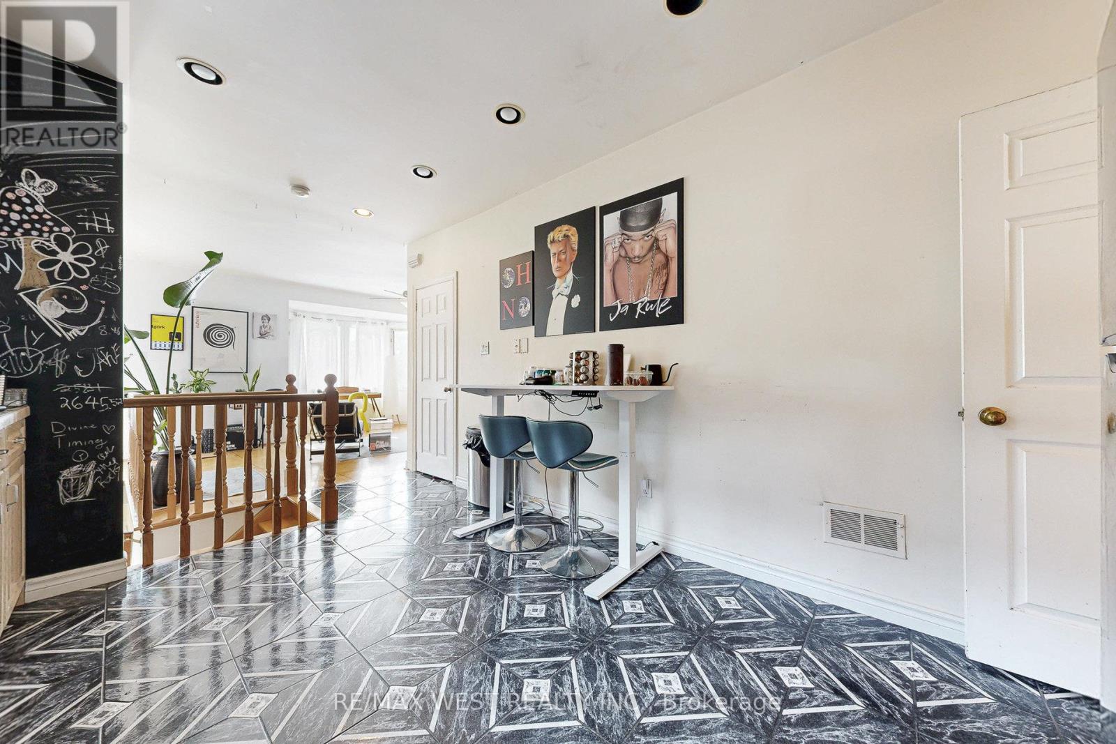 52 Heydon Park Road, Toronto, Ontario  M6J 2C8 - Photo 24 - C12428115
