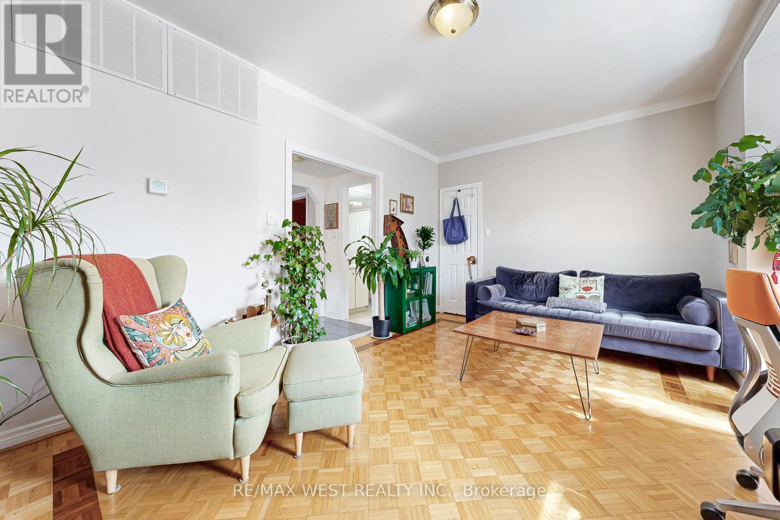 52 Heydon Park Road, Toronto, Ontario  M6J 2C8 - Photo 7 - C12428115