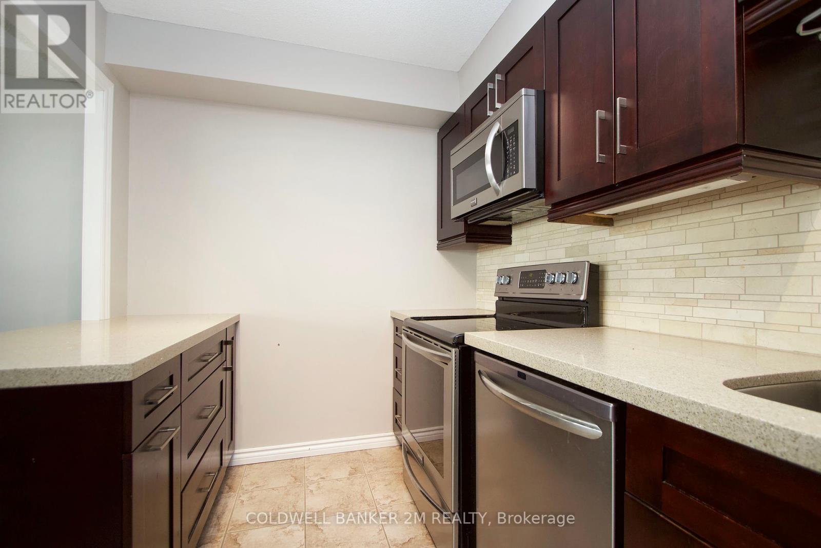 518 - 50 Richmond Street E, Oshawa, Ontario  L1G 7C7 - Photo 12 - E12428183