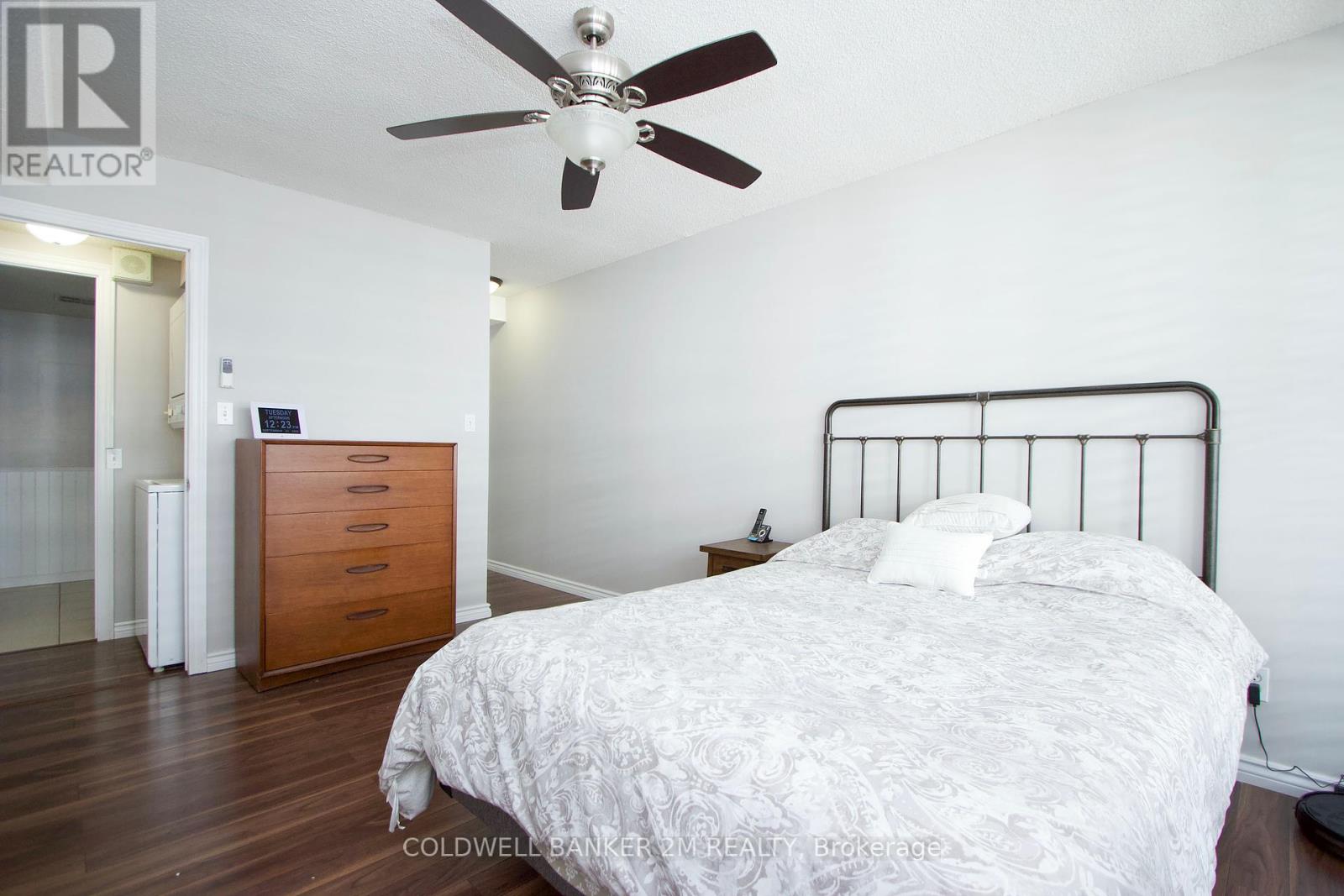 518 - 50 Richmond Street E, Oshawa, Ontario  L1G 7C7 - Photo 15 - E12428183