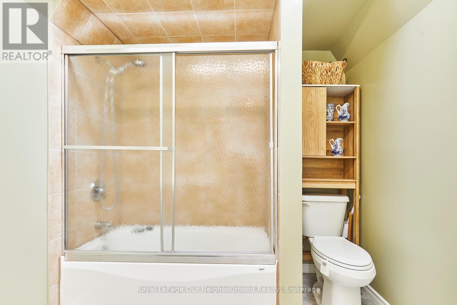738 Simcoe Street N, Oshawa, Ontario  L1G 4V8 - Photo 23 - E12428210