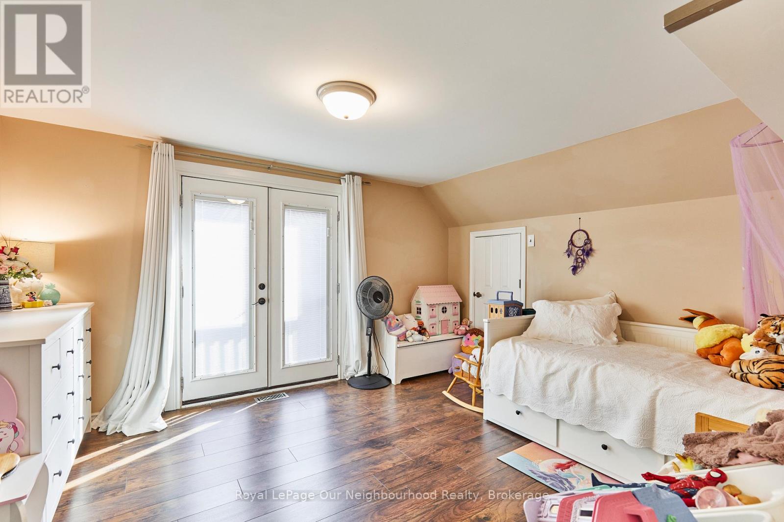 738 Simcoe Street N, Oshawa, Ontario  L1G 4V8 - Photo 29 - E12428210