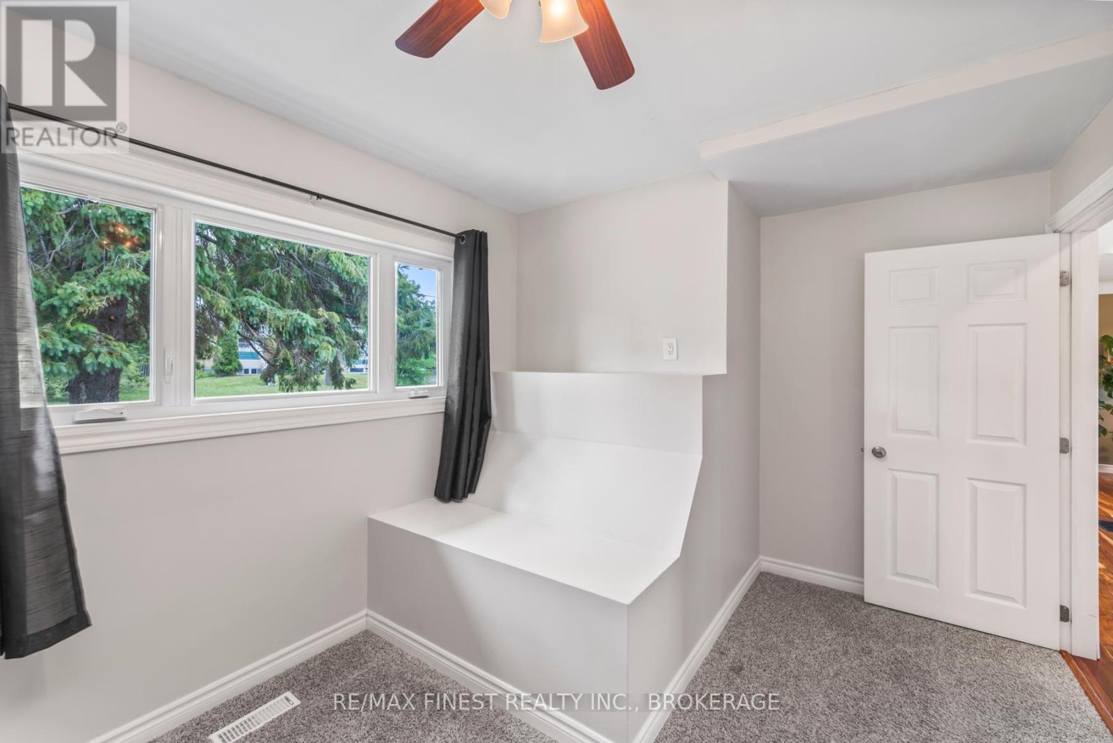 1429 Avondale Crescent, Kingston, Ontario  K7P 2V2 - Photo 21 - X12428266