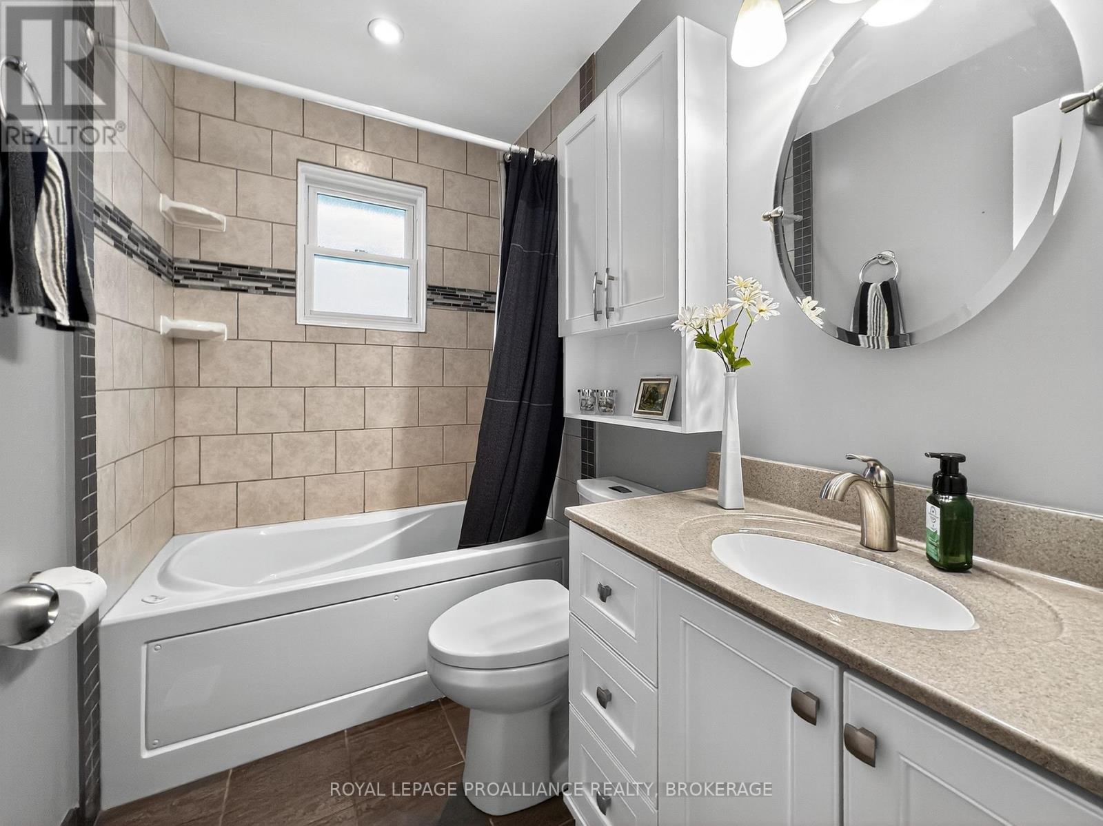 855 Woodbine Road, Kingston, Ontario  K7P 2X3 - Photo 13 - X12428277