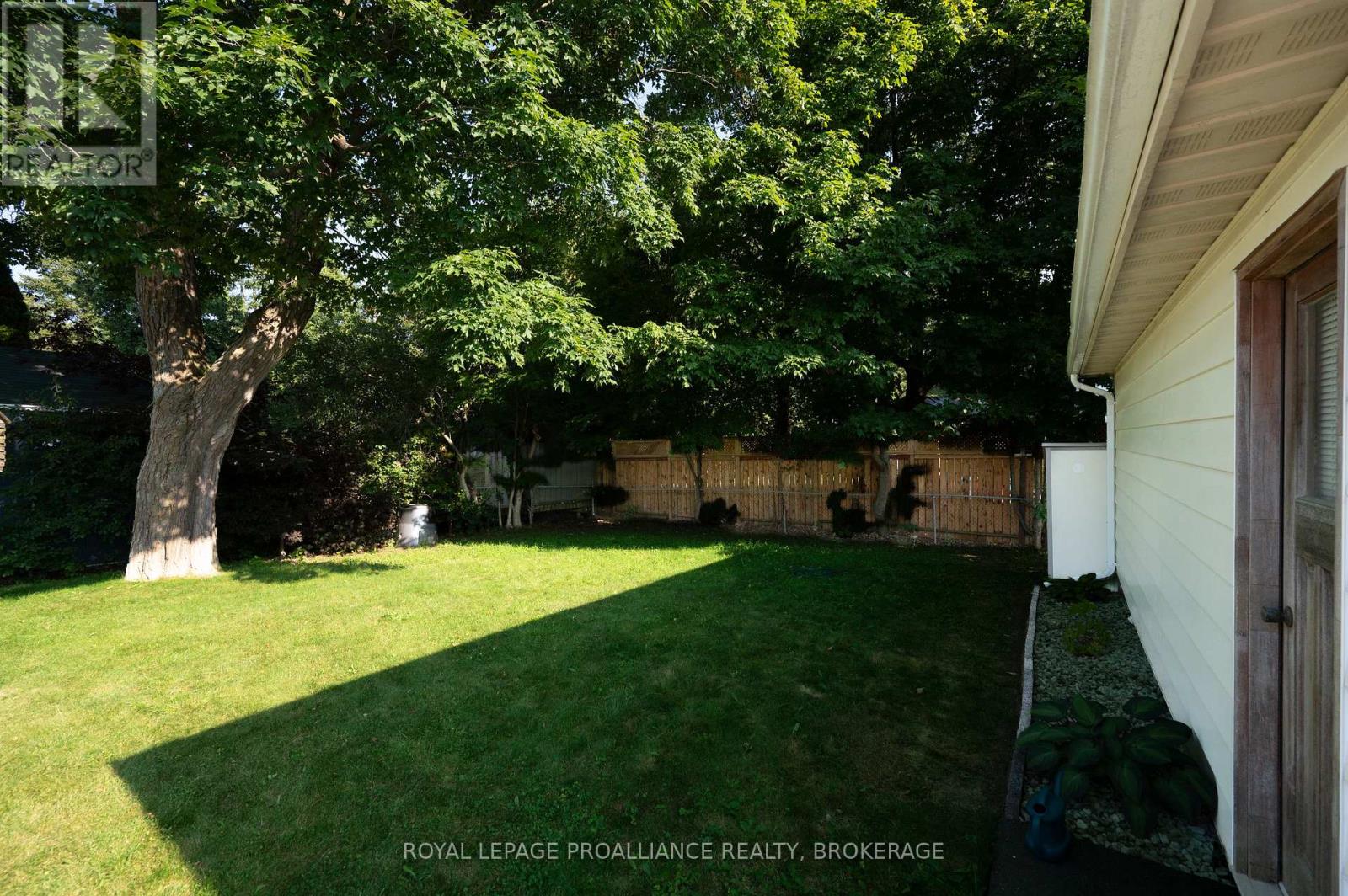 855 Woodbine Road, Kingston, Ontario  K7P 2X3 - Photo 30 - X12428277