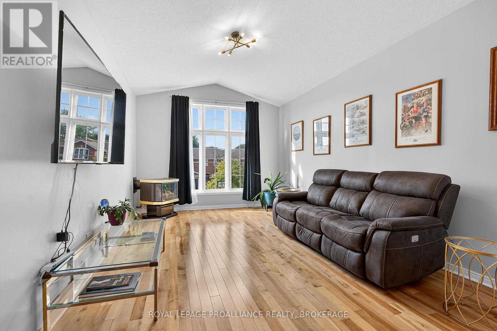 270 Ellesmeer Avenue, Kingston, Ontario  K7P 3C6 - Photo 15 - X12428298