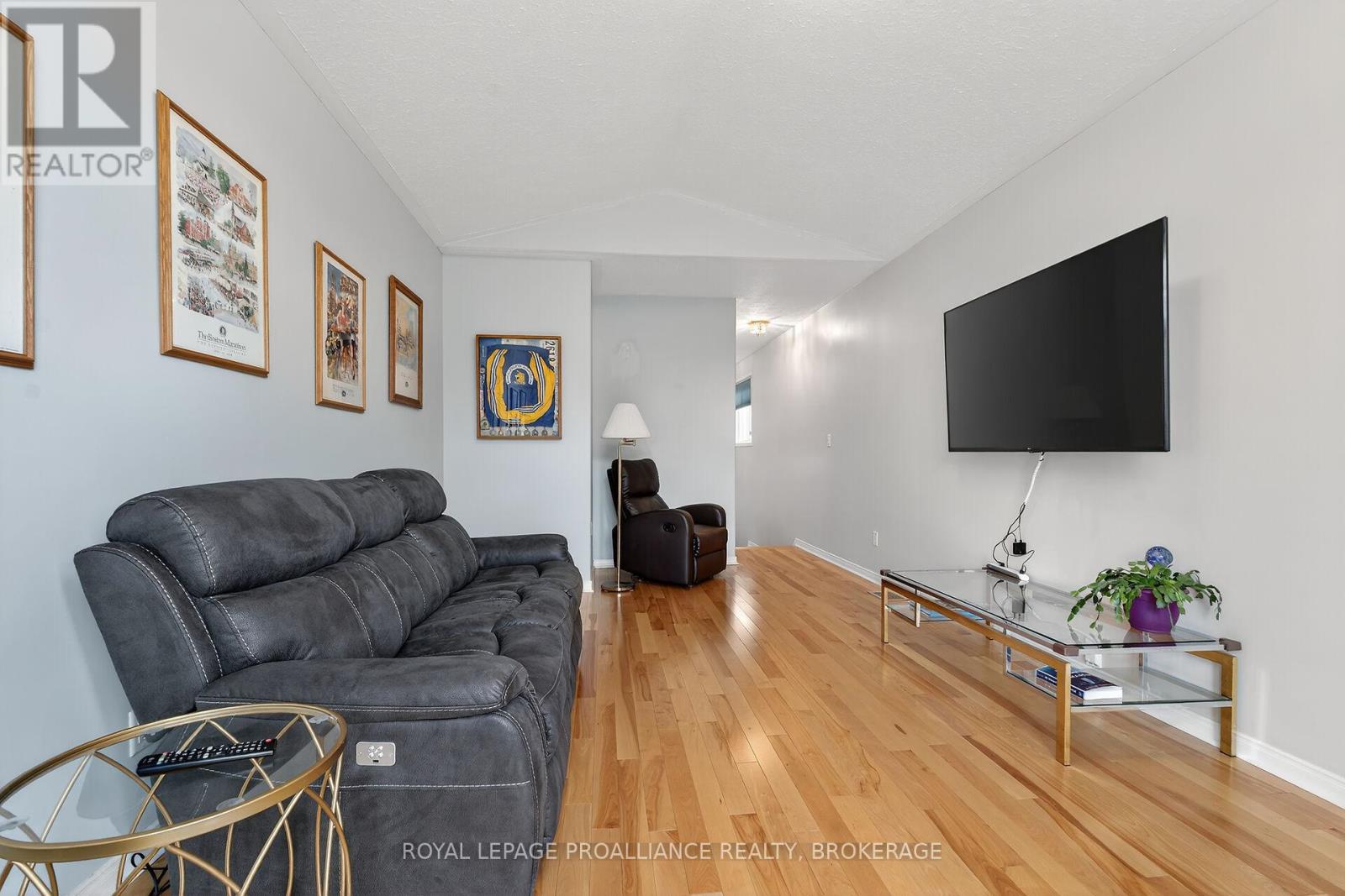 270 Ellesmeer Avenue, Kingston, Ontario  K7P 3C6 - Photo 18 - X12428298