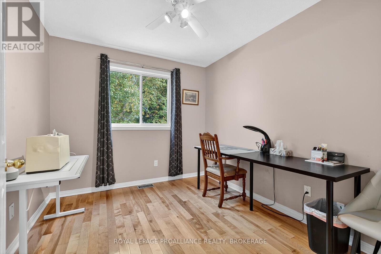 270 Ellesmeer Avenue, Kingston, Ontario  K7P 3C6 - Photo 26 - X12428298