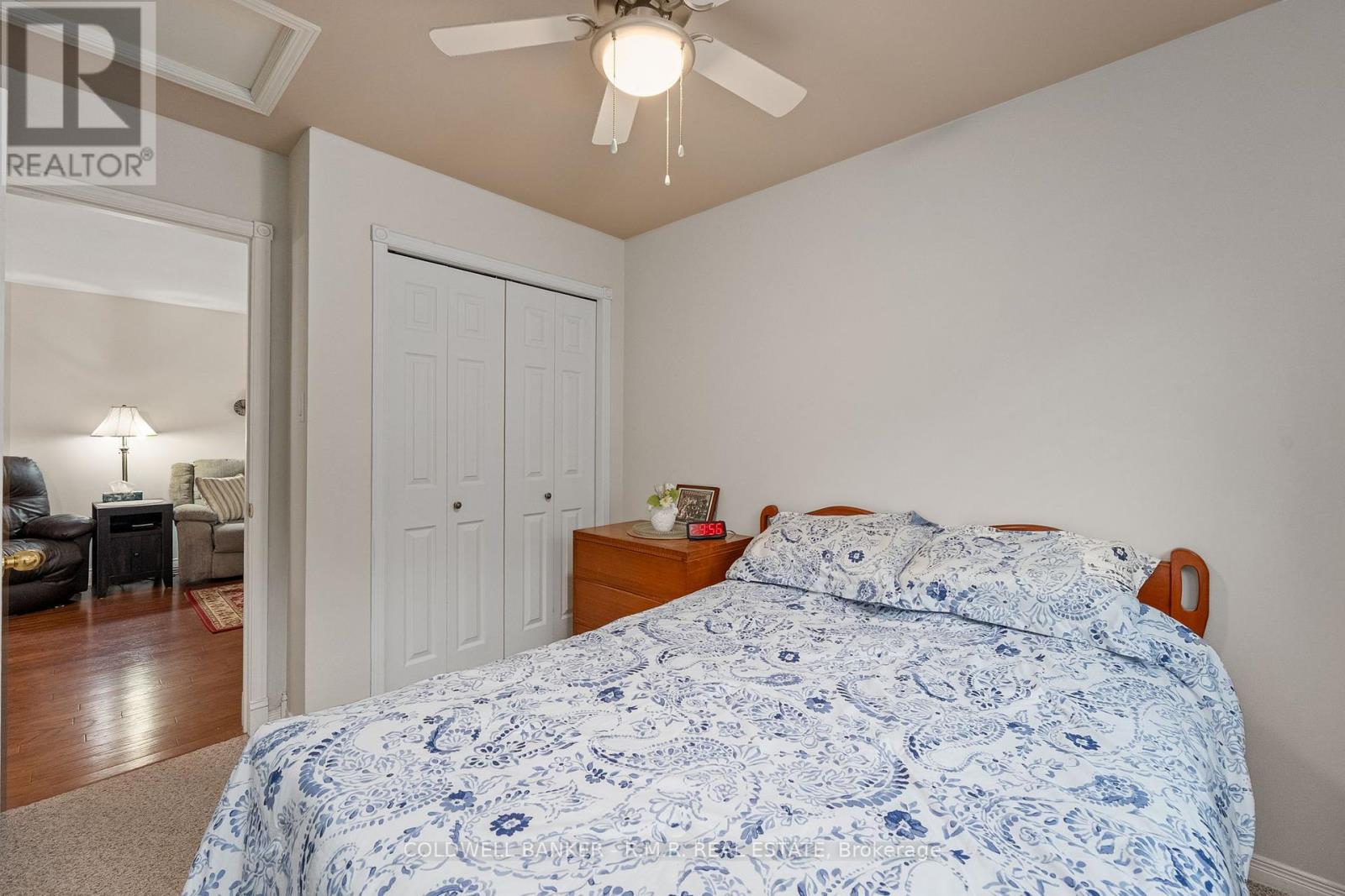 34 John Street, Kawartha Lakes, Ontario  K0M 1A0 - Photo 17 - X12428282