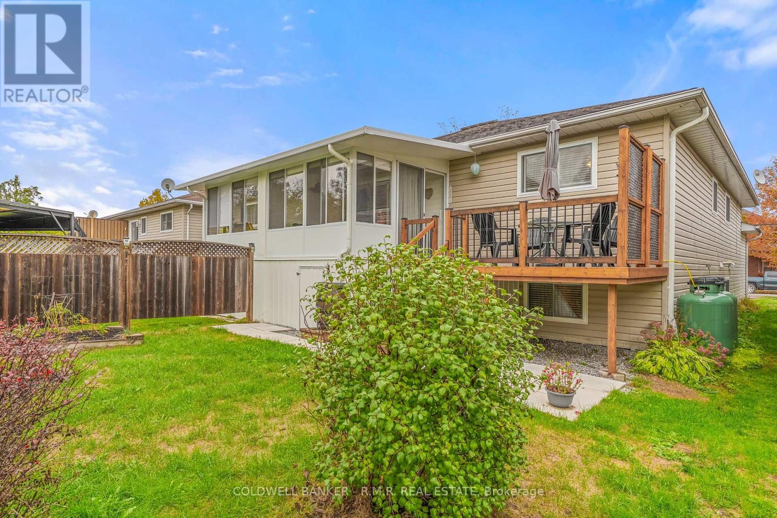 34 John Street, Kawartha Lakes, Ontario  K0M 1A0 - Photo 3 - X12428282