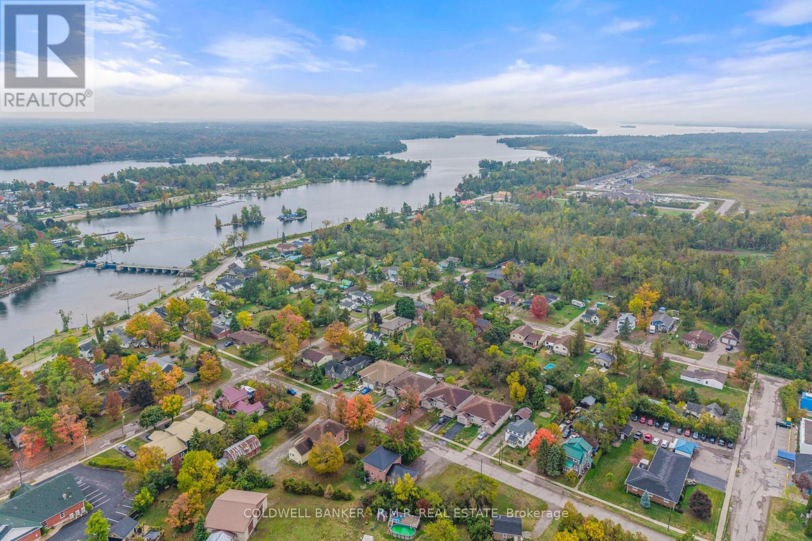34 John Street, Kawartha Lakes, Ontario  K0M 1A0 - Photo 37 - X12428282