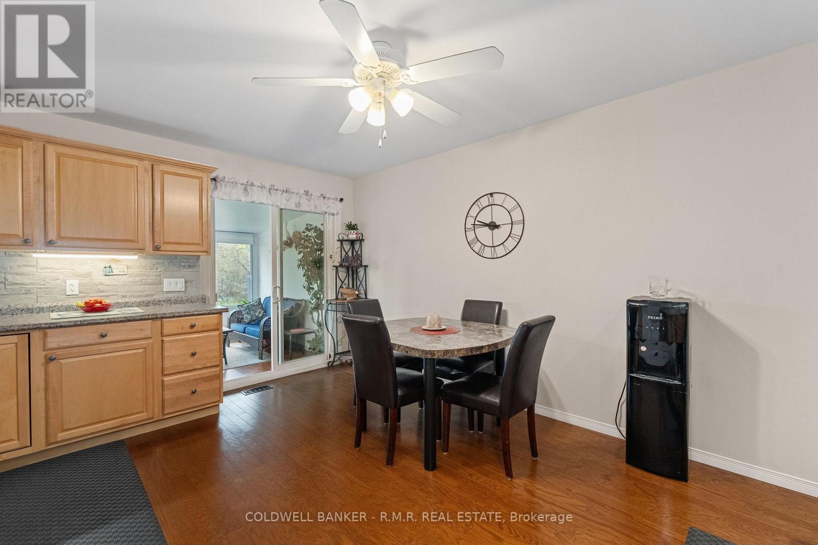 34 John Street, Kawartha Lakes, Ontario  K0M 1A0 - Photo 9 - X12428282