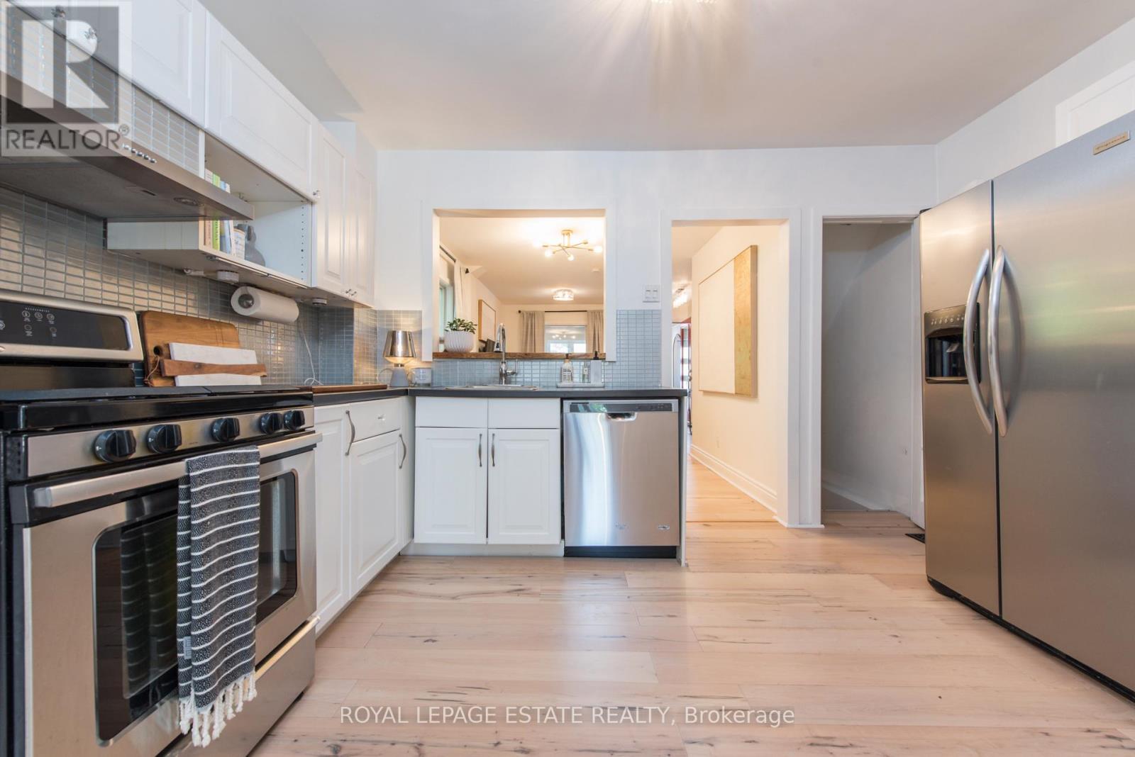 2311 Gerrard Street E, Toronto, Ontario  M4E 2E5 - Photo 32 - E12428130