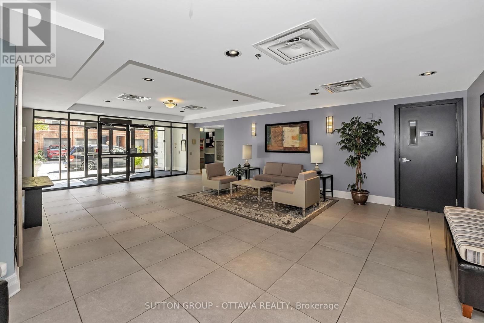 903 - 375 Lisgar Street, Ottawa, Ontario  K2P 0E3 - Photo 4 - X12428293