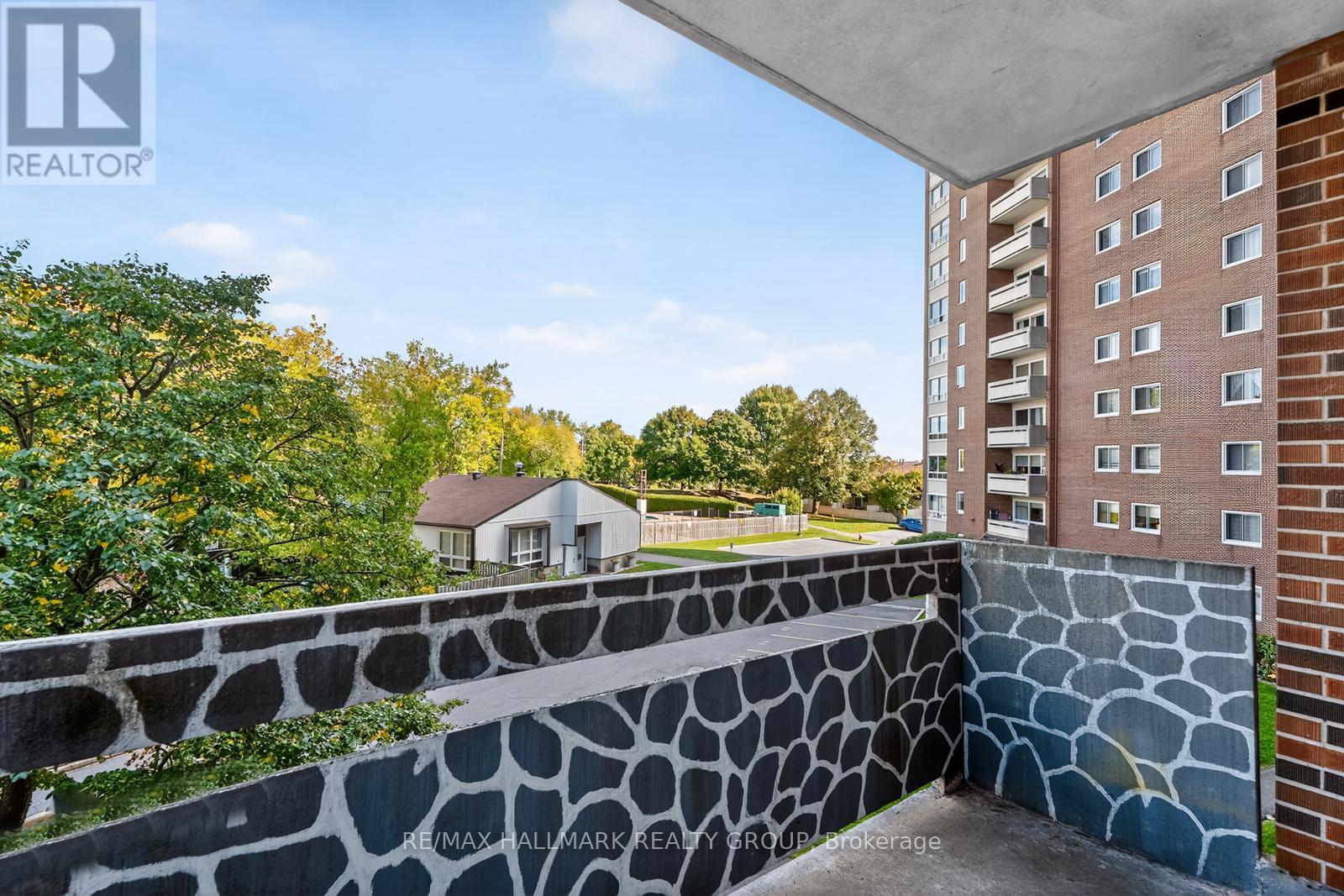304 - 915 Elmsmere Road, Ottawa, Ontario  K1J 8H8 - Photo 17 - X12428304