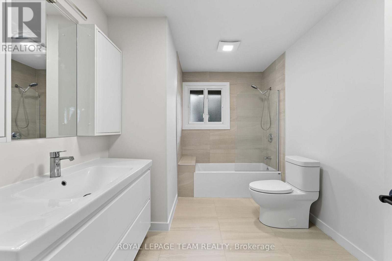 1856 Playfair Drive, Ottawa, Ontario  K1H 5S1 - Photo 32 - X12428311