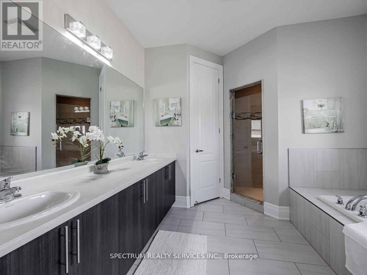 1949 Jans Boulevard, Innisfil, Ontario  L9S 0L2 - Photo 26 - N12428089