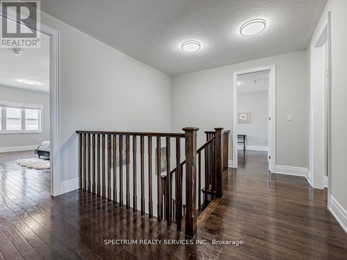 1949 Jans Boulevard, Innisfil, Ontario  L9S 0L2 - Photo 27 - N12428089